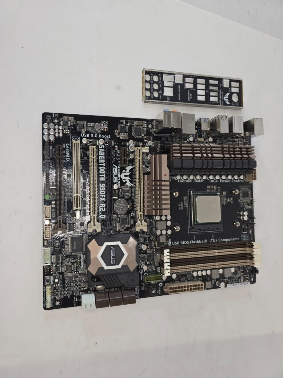 image of ASUS SABERTOOTH 990FXGEN3 R20 AM3 AMD Motherboard FX 8350 401 GHz 375606666412 2