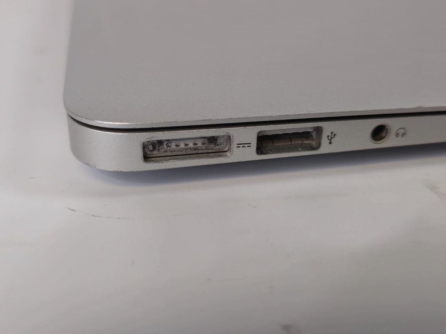 image of Apple 2014 MacBook Air A1466 i5 140GHz 4GB RAM 128GB SSD macOS 10 355711698812 7