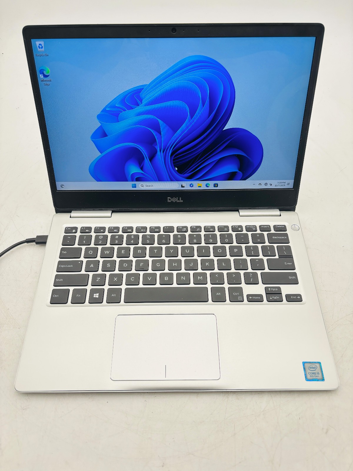 ノートPC DELL Inspiron 7380 i5 第8世代 DELL inspiron 7380 (Corei5-8265U 1.6GHz/8GB/SSD:256GB ) 高