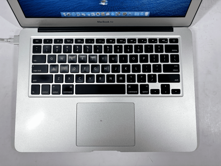 image of MacBook Air 13 Early 2015 i5 5250U 8GB 256GB SSD macOS Catalina no battery 355683306752 2