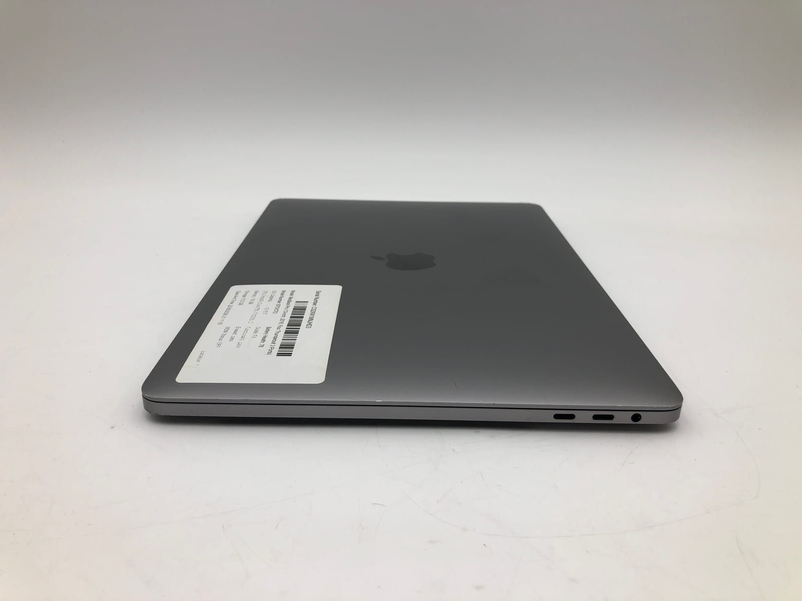 Apple | MacBook Pro | 2018 | Intel(R) Core(TM) i7-8559U CPU | 16GB | 512 GB SS 2 7 Apple | MacBook Pro | 2018 | Intel(R) Core(TM) i7-8559U CPU | 16GB | 512 GB SS 2