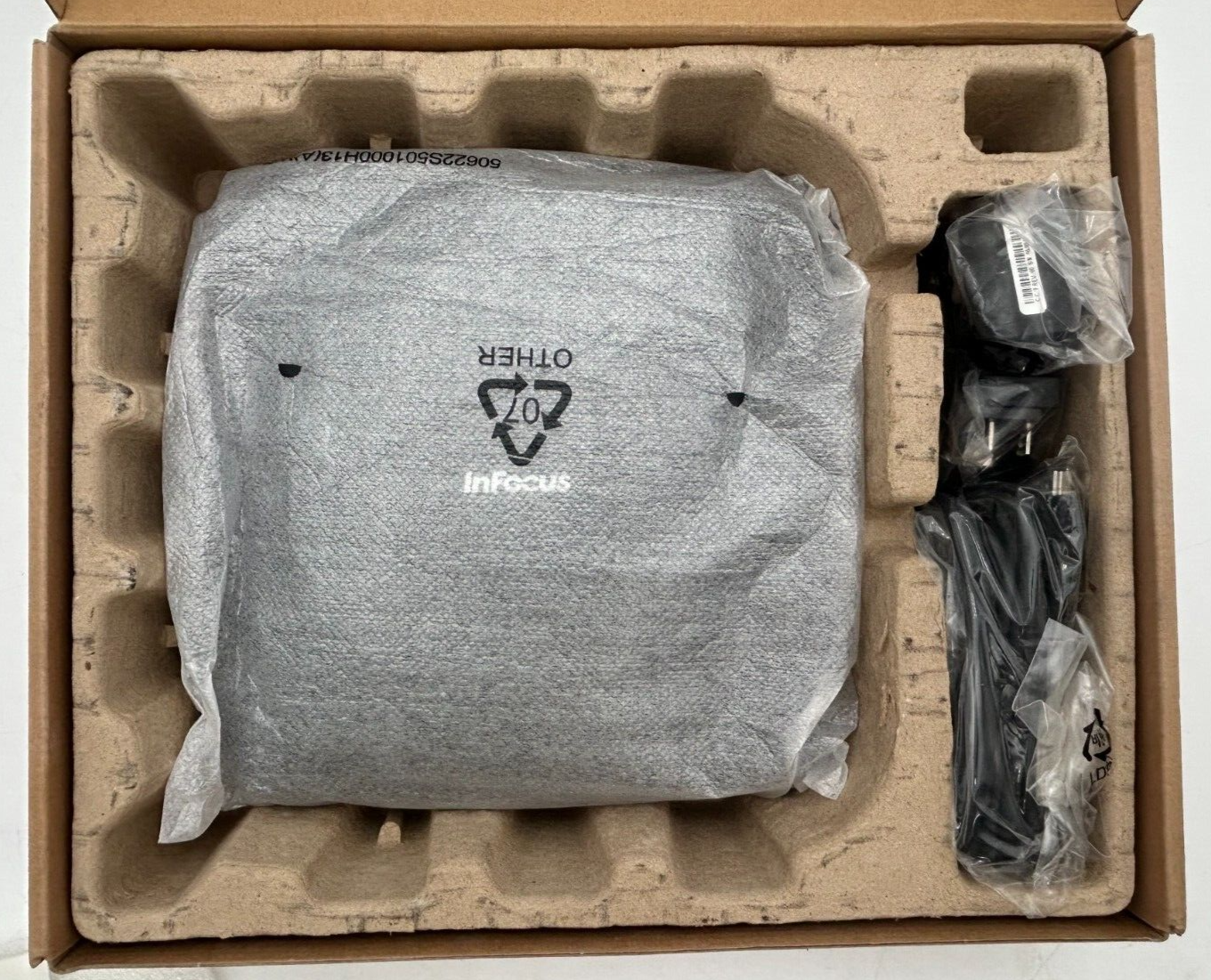 InFocus INA-TH150 Thunder Speakerphone with Power Cord – In Box 1 InFocus INA-TH150 Thunder Speakerphone with Power Cord – In Box