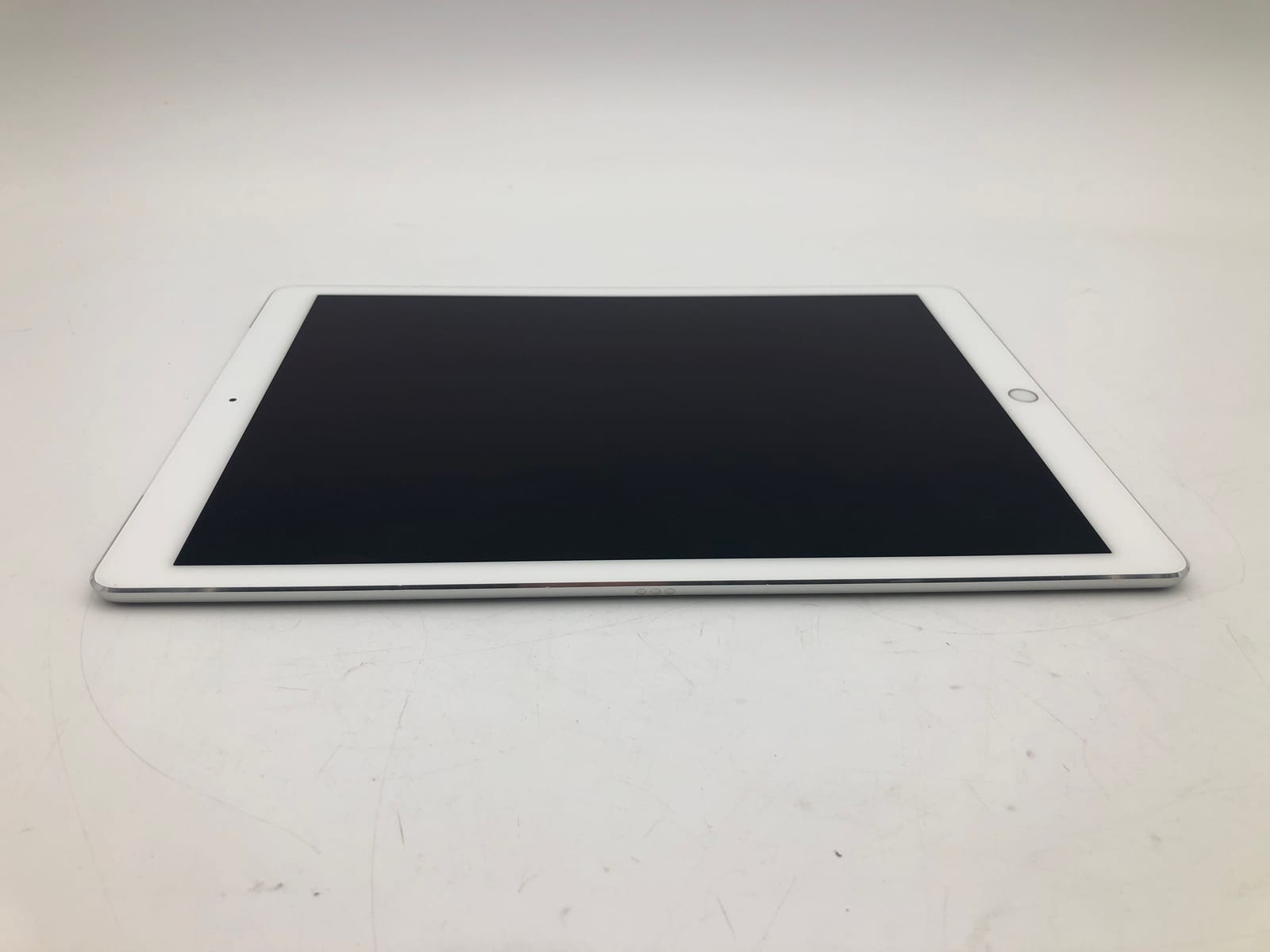 Apple iPad Pro 12.9 inch (1st Gen) 256GB Silver Unlocked ML3W2LL/A iOS Smartph 2 4 Apple iPad Pro 12.9 inch (1st Gen) 256GB Silver Unlocked ML3W2LL/A iOS Smartph 2