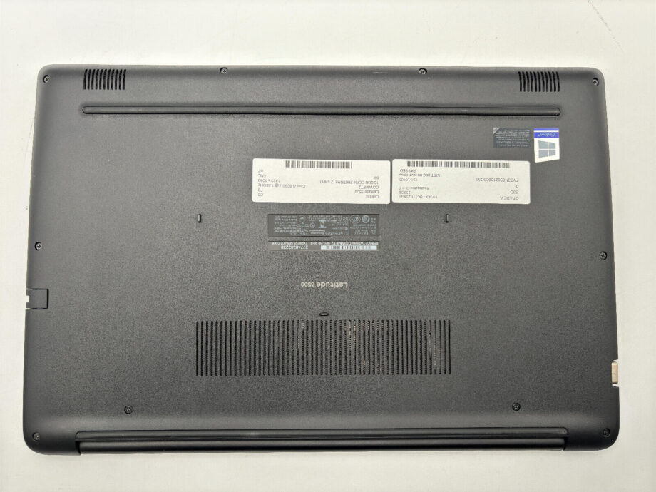 image of Dell Latitude 3500 i5 8265U 16GB 256GB SSD Windows 11 Pro No Battery 375862667772 3