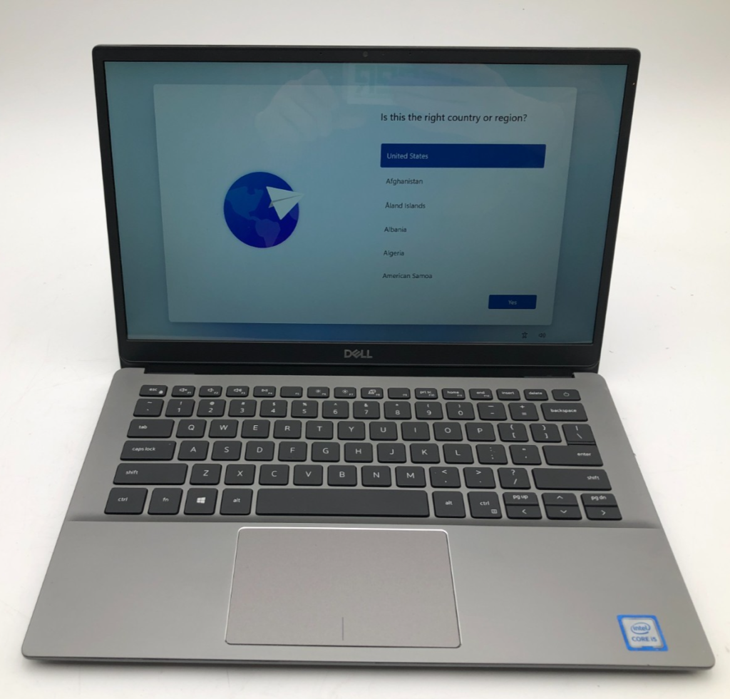 Dell Latitude 3301 i5-8265U 8GB 512GB NVMe SSD 13.3
