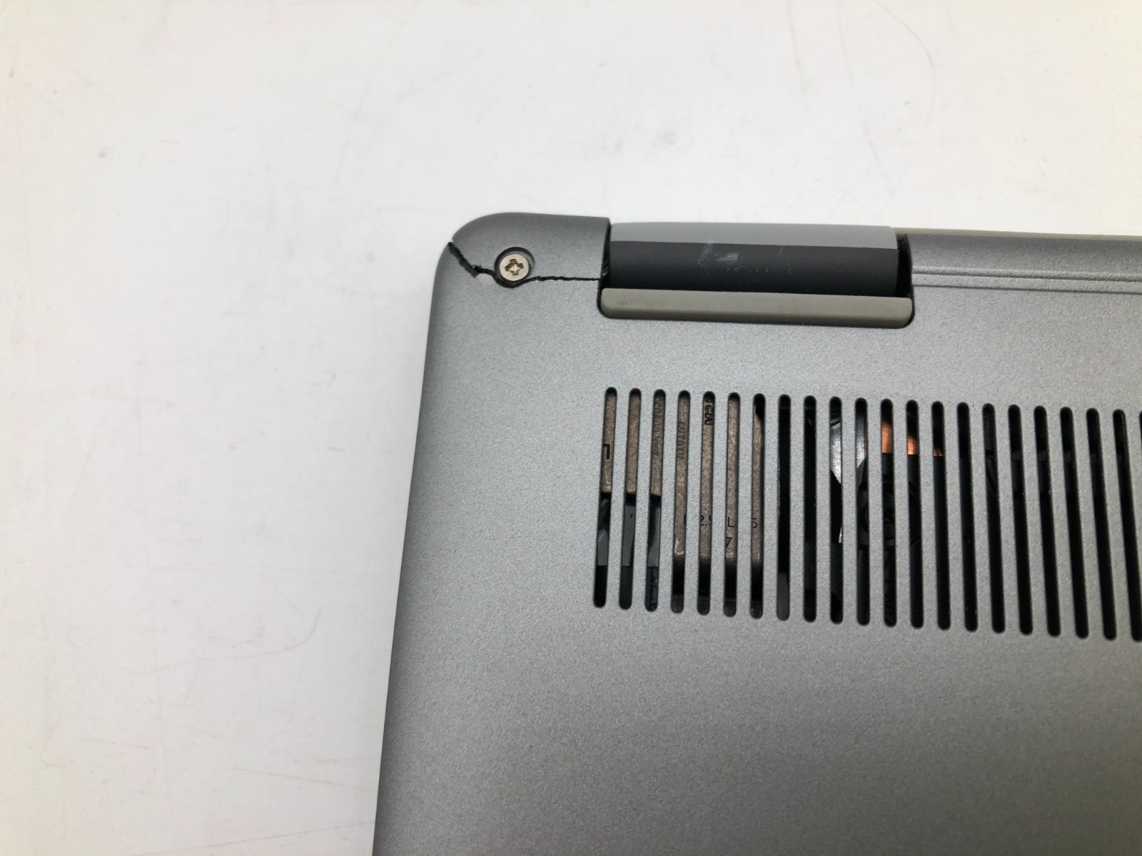 Dell Latitude 3301 i5-8265U 8GB 512GB NVMe SSD 13.3" FHD Win 11 Pro 7 Dell Latitude 3301 i5-8265U 8GB 512GB NVMe SSD 13.3" FHD Win 11 Pro