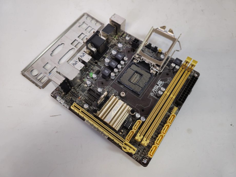 image of ASUS H87I PLUS LGA 1150 Intel H87 Mini ITX Motherboard 355735070292