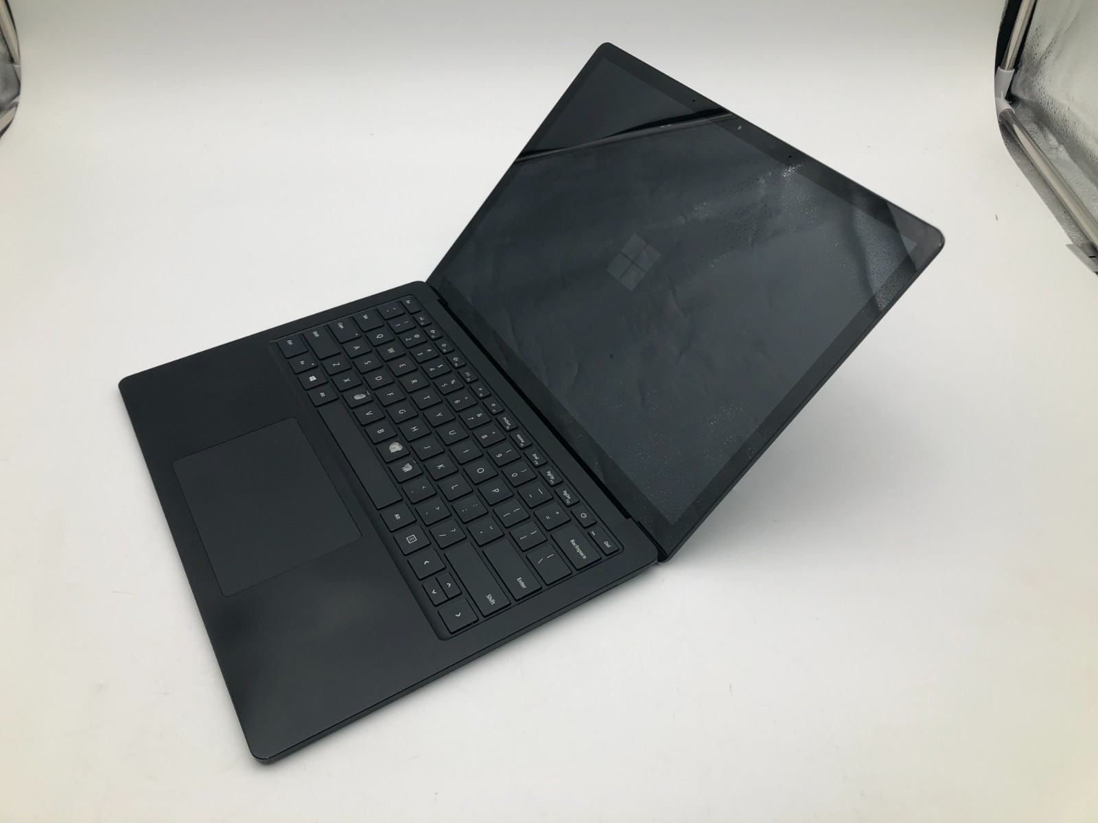 Microsoft Surface Laptop 4 i5-1145G7 8GB 512GB NVMe 13.5