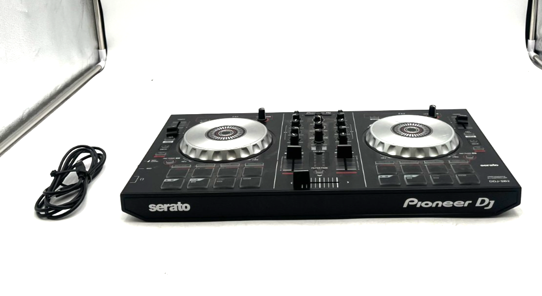 Pioneer DDJ-SB2 USB 2-Channel Serato Performance DJ Mixing Controller System 3 Pioneer DDJ-SB2 USB 2-Channel Serato Performance DJ Mixing Controller System