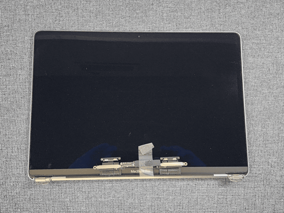 image of Genuine LCD Screen Assembly 13 MacbookPro A2159 EMC 3301 Fair Condition 144 355286697813