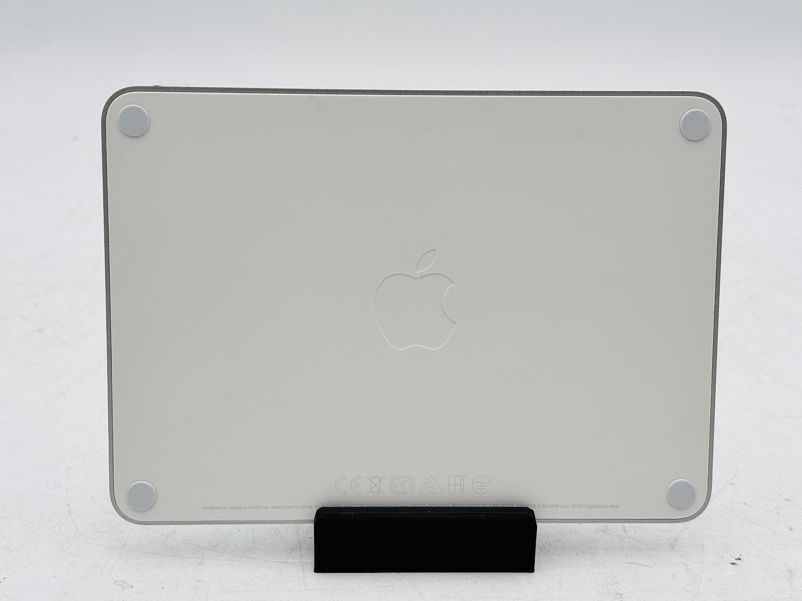 Apple◆Magic Trackpad 2 (A1535) 純正 正規品 A1535) Apple Magic Trackpad 2 (Silver/White) - MJ2R2LL/A