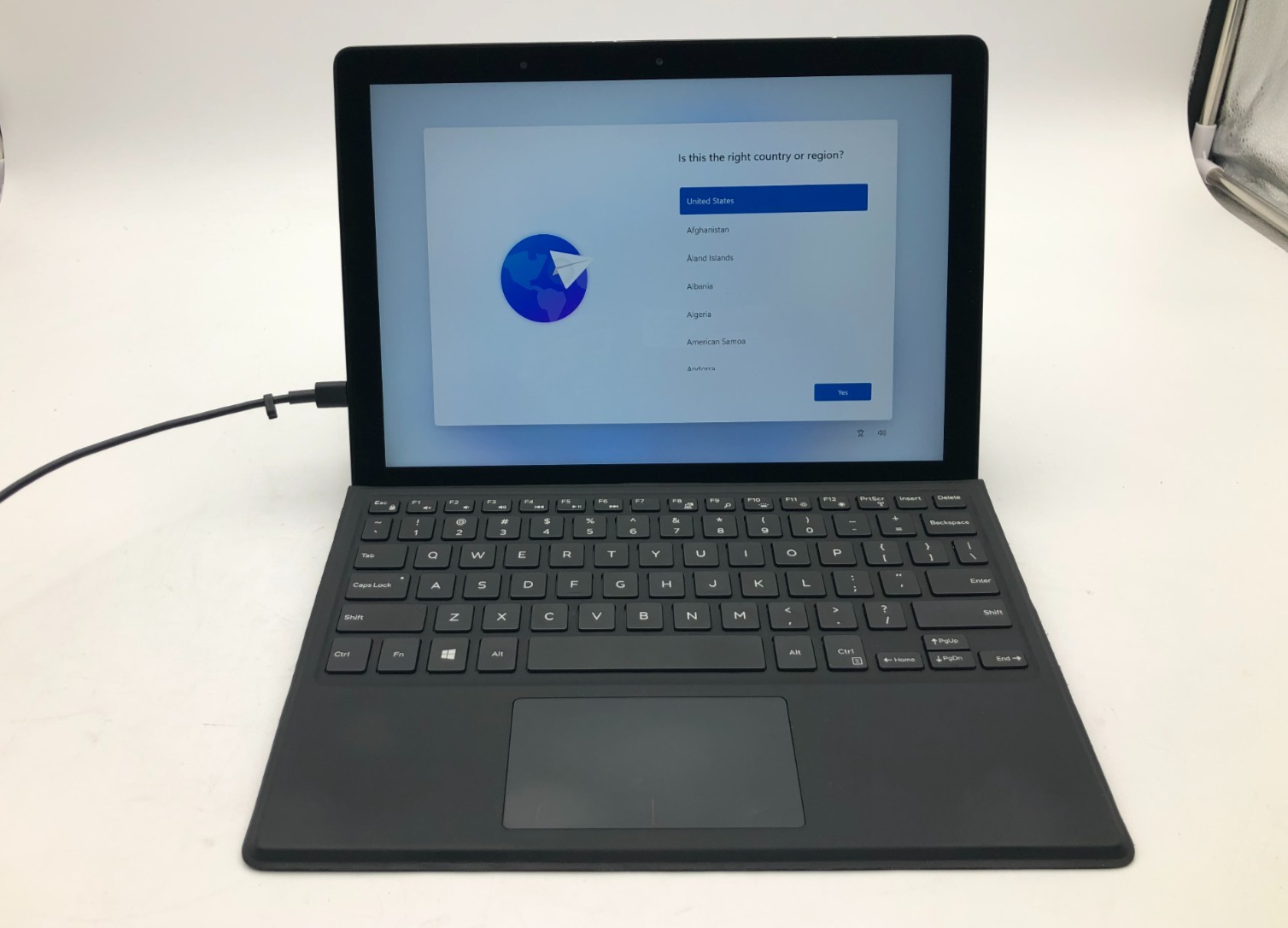 Dell Latitude 5290 2-in-1 i5-8250U 8GB 256GB SSD 12.3" FHD+ Win 11 Pro 3 Dell Latitude 5290 2-in-1 i5-8250U 8GB 256GB SSD 12.3" FHD+ Win 11 Pro