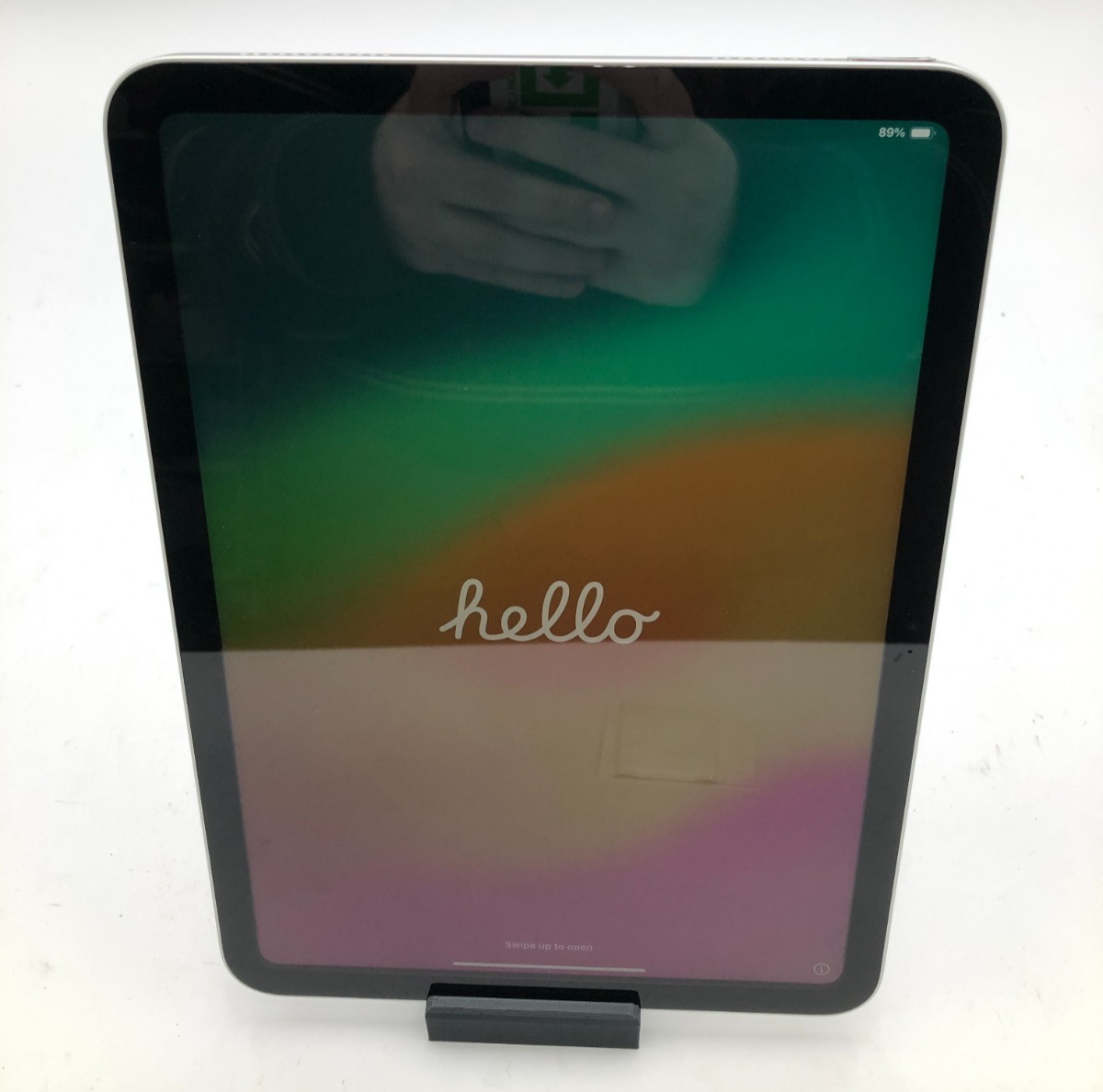 Apple iPad 10.9" 10th Gen 64GB Silver Wi‑Fi A2696 (Unlocked) – Battery 100% 1 Apple iPad 10.9" 10th Gen 64GB Silver Wi‑Fi A2696 (Unlocked) – Battery 100%