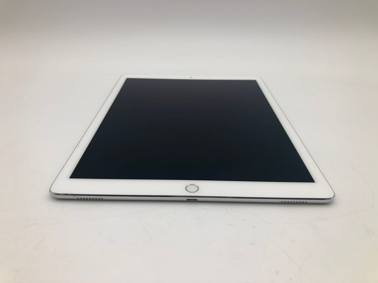 Apple iPad Pro 12.9 inch (1st Gen) 256GB Silver Unlocked ML3W2LL/A iOS Smartph 2 3 Apple iPad Pro 12.9 inch (1st Gen) 256GB Silver Unlocked ML3W2LL/A iOS Smartph 2
