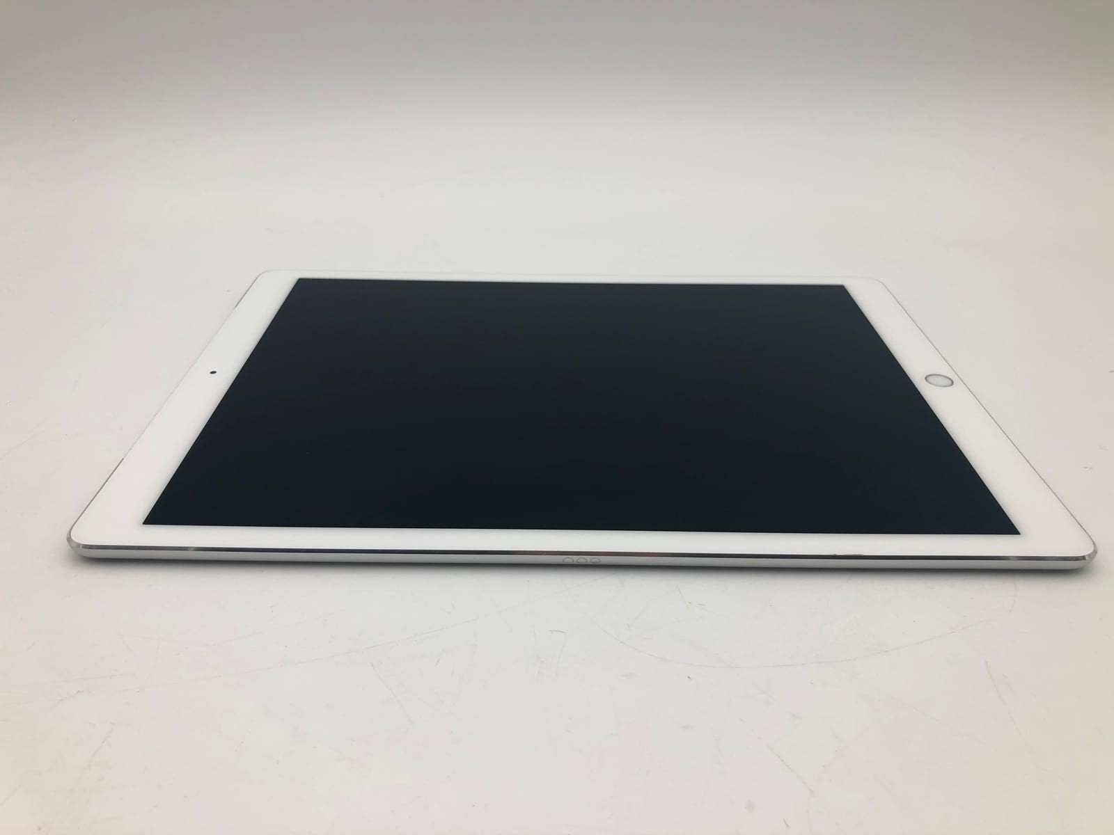 Apple iPad Pro 12.9 inch (1st Gen) 256GB Silver Unlocked ML3W2LL/A iOS Smartph 2 4 Apple iPad Pro 12.9 inch (1st Gen) 256GB Silver Unlocked ML3W2LL/A iOS Smartph 2