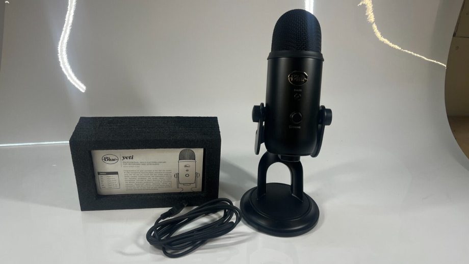 image of Blue Yeti Professional Multi Pattern USB Condenser Microphone blackout 375460400453 2
