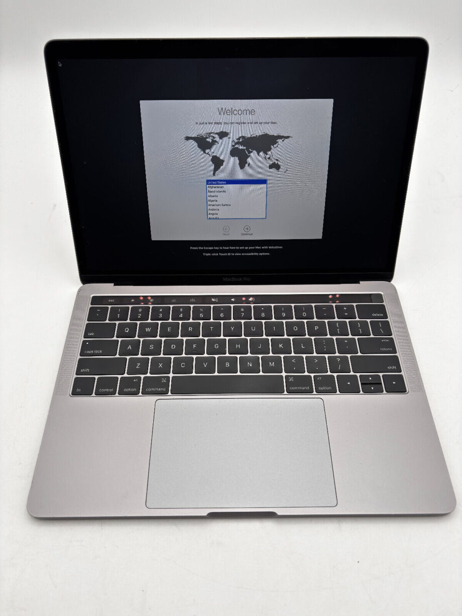 MacBook Pro 13 2016 -  i5 6267U@2.9GHz  8GB 256GB SSD macOSCatalina