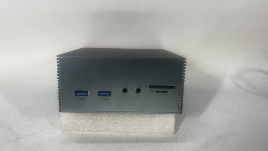 image of TOTU USB C Triple Display Docking Station TT DC001A 375041093073