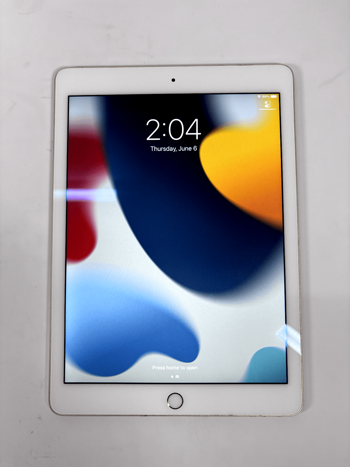 Apple iPad Air 2 64GB, Wi-Fi, 9.7in - Gold - Used, Good 