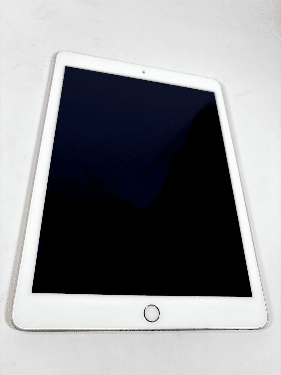 image of Apple iPad Air 2 64GB Wi Fi 97in Gold Used Good 355772124883 3