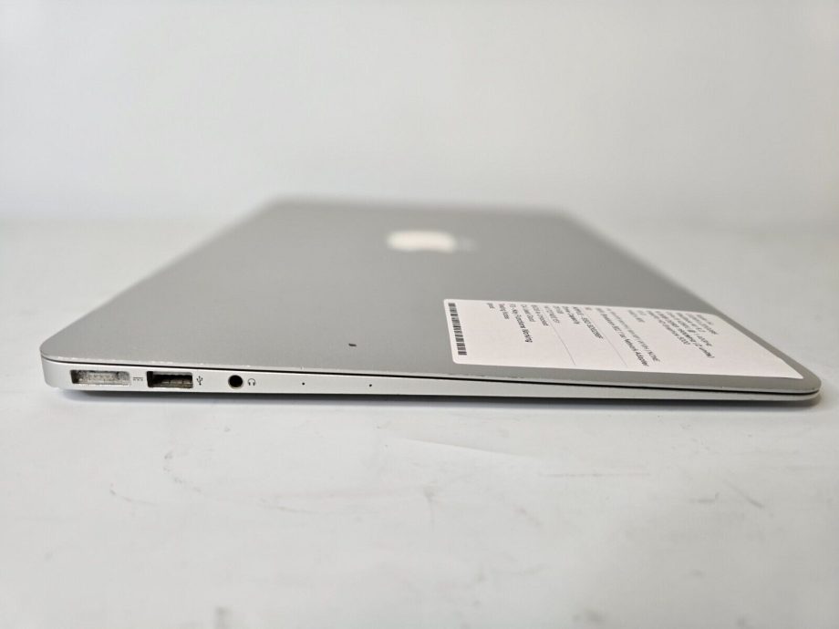 image of Apple MacBook Air 133 Laptop A1466 Core i5 4250U 256GB SSD 4GB RAM OS 1015 375433173093 8