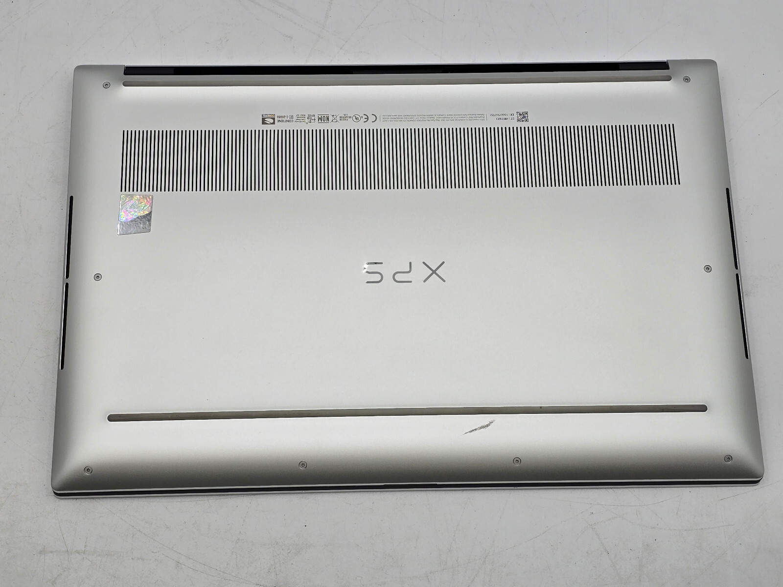 Dell XPS 15 9520 | i9-12900HK | 32GB RAM | 512GB SSD | RTX 3050 Ti | W11P 8 Dell XPS 15 9520 | i9-12900HK | 32GB RAM | 512GB SSD | RTX 3050 Ti | W11P