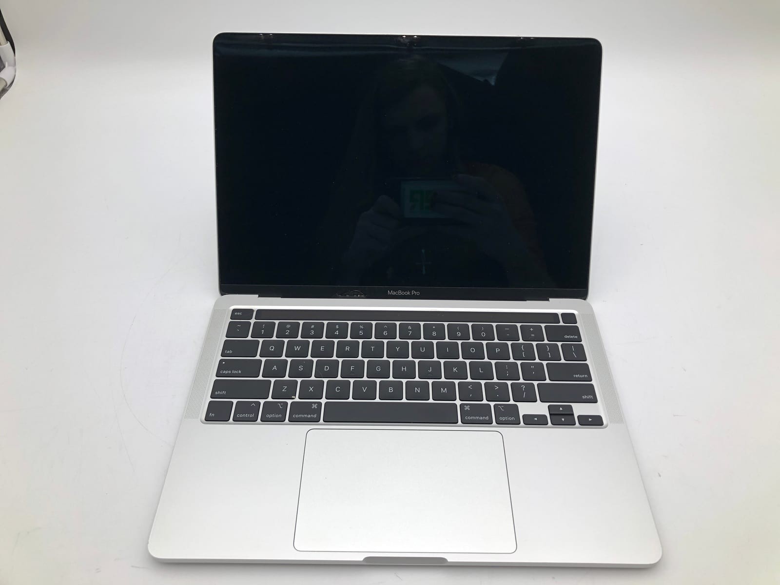 Apple MacBook Pro (13-inch, 2020, Two Thunderbolt 3 ports) Silver 3 Apple MacBook Pro (13-inch, 2020, Two Thunderbolt 3 ports) Silver