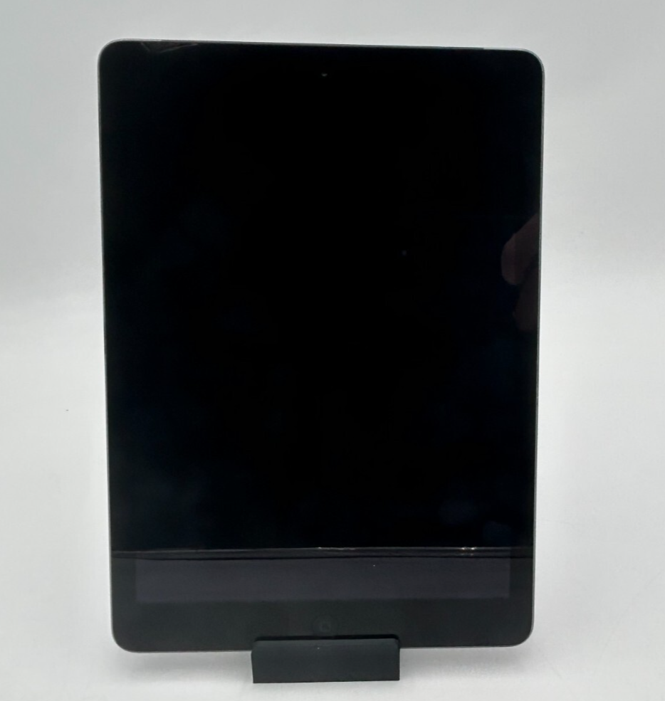 Apple iPad Air 9.7" 1st Gen Wi-Fi + Cellular 64GB - Space Gray 3 Apple iPad Air 9.7" 1st Gen Wi-Fi + Cellular 64GB - Space Gray