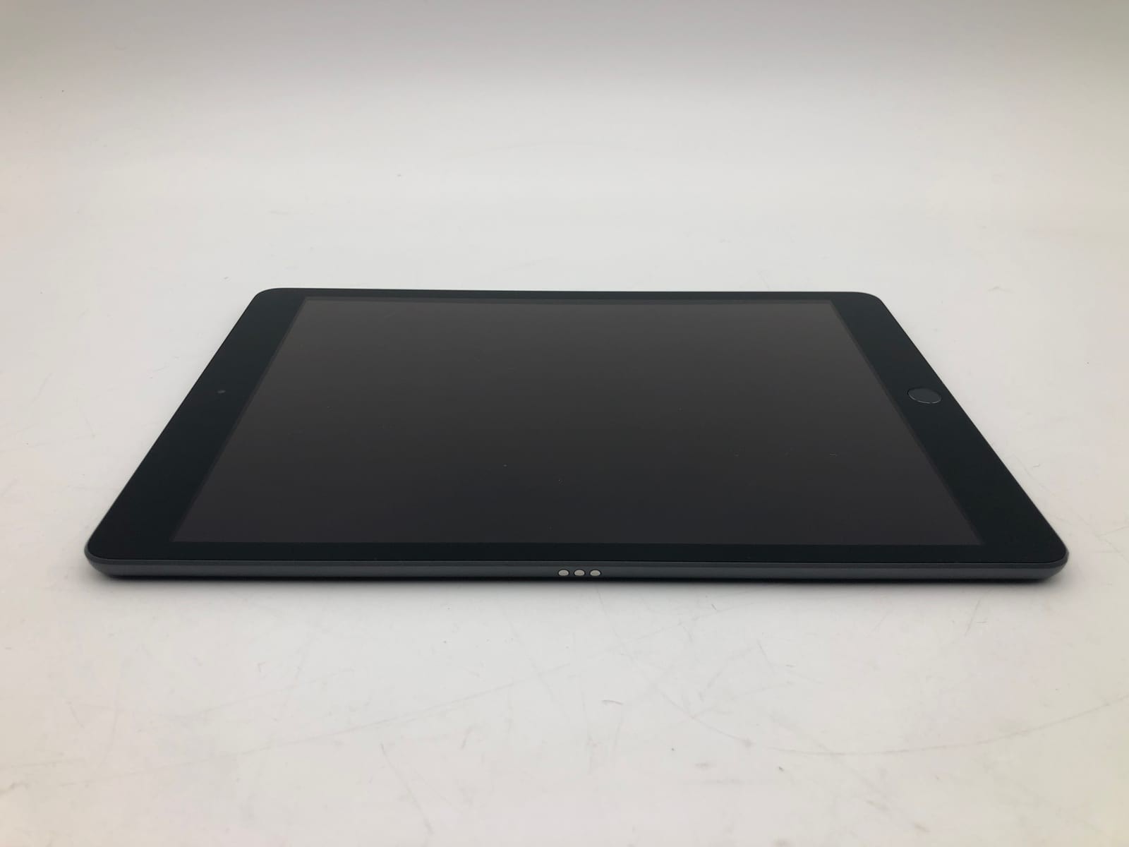 Apple iPad 10.2" (7th Gen) 32GB Space Gray Wifi Only MW742LL/A iOS Smartphone 2 4 Apple iPad 10.2" (7th Gen) 32GB Space Gray Wifi Only MW742LL/A iOS Smartphone 2