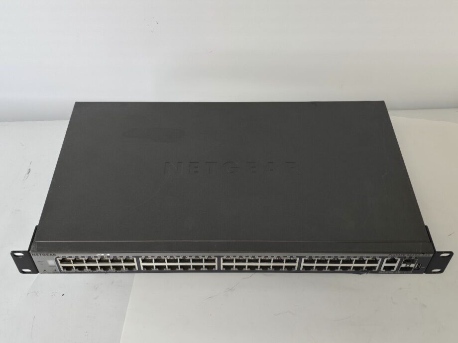 image of Netgear ProSAFE GS752TX S3300 52X 48P Gigabit 2 TSFP 10G Network Switch wears 375604914374