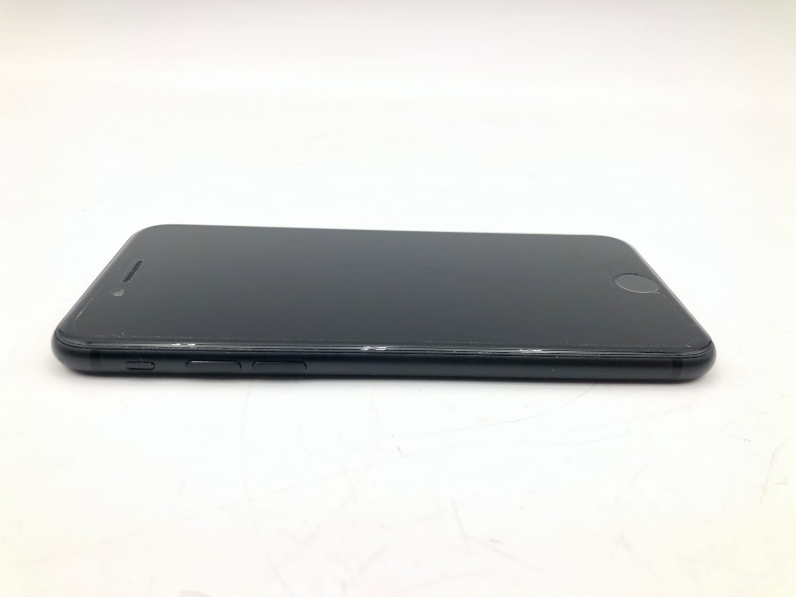 Apple iPhone 7 32GB Black Unlocked MNAY2LL/A iOS Smartphone Tested 82% Battery 4 Apple iPhone 7 32GB Black Unlocked MNAY2LL/A iOS Smartphone Tested 82% Battery
