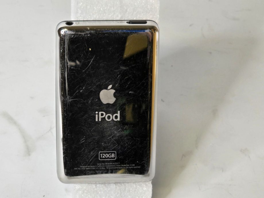 image of Apple iPod Classic 7th Generation Black 160GB MC297LLA 355683660305 2