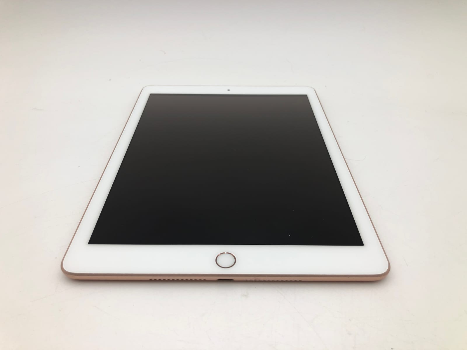 Apple iPad 6th Gen 128GB Gold Wifi Only MRJP2LL/A iOS Smartphone Tested 67% Batt 3 Apple iPad 6th Gen 128GB Gold Wifi Only MRJP2LL/A iOS Smartphone Tested 67% Batt