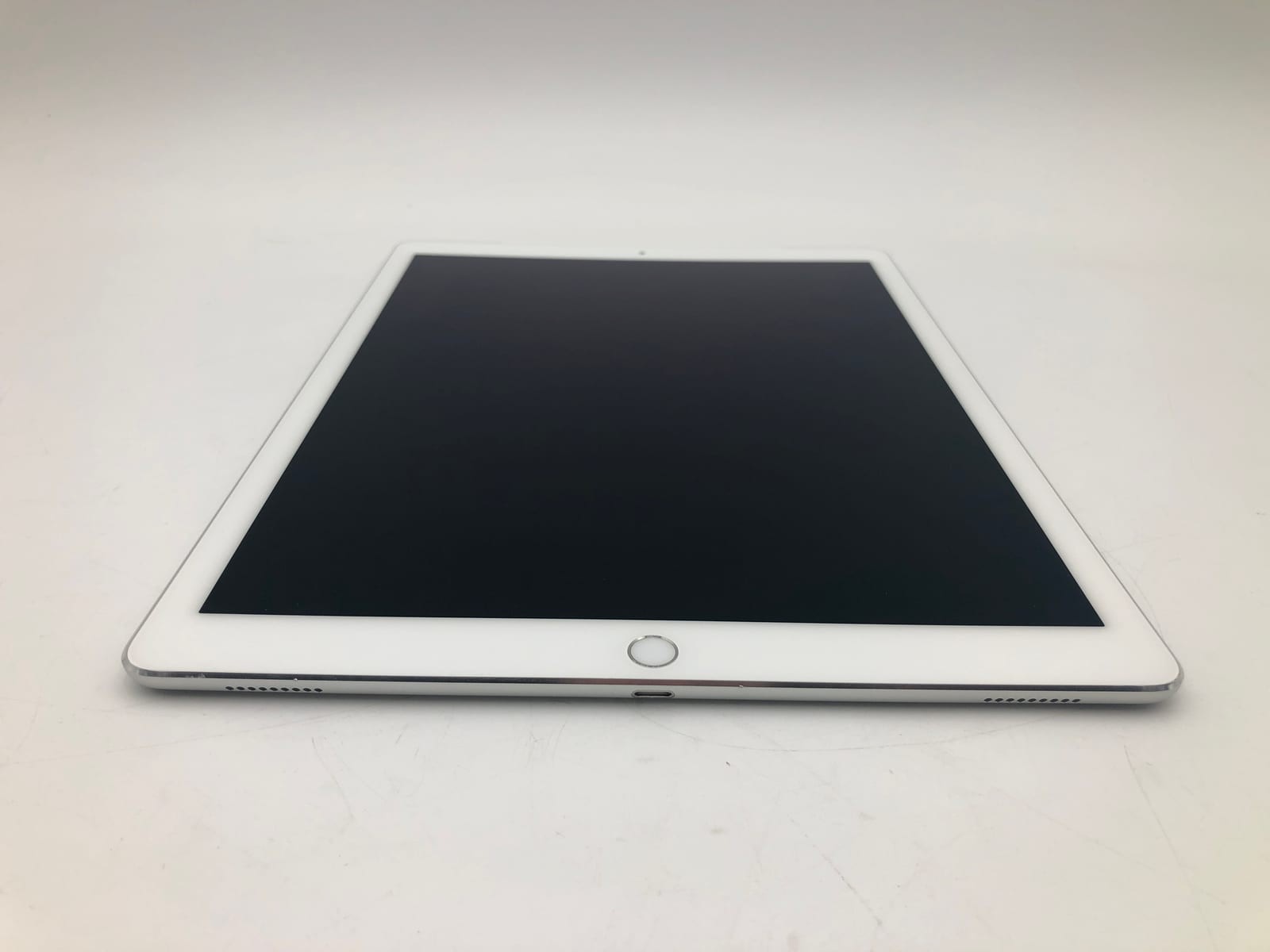 Apple iPad Pro 12.9 inch (1st Gen) 256GB Silver Unlocked ML3W2LL/A iOS Smartph 2 3 Apple iPad Pro 12.9 inch (1st Gen) 256GB Silver Unlocked ML3W2LL/A iOS Smartph 2