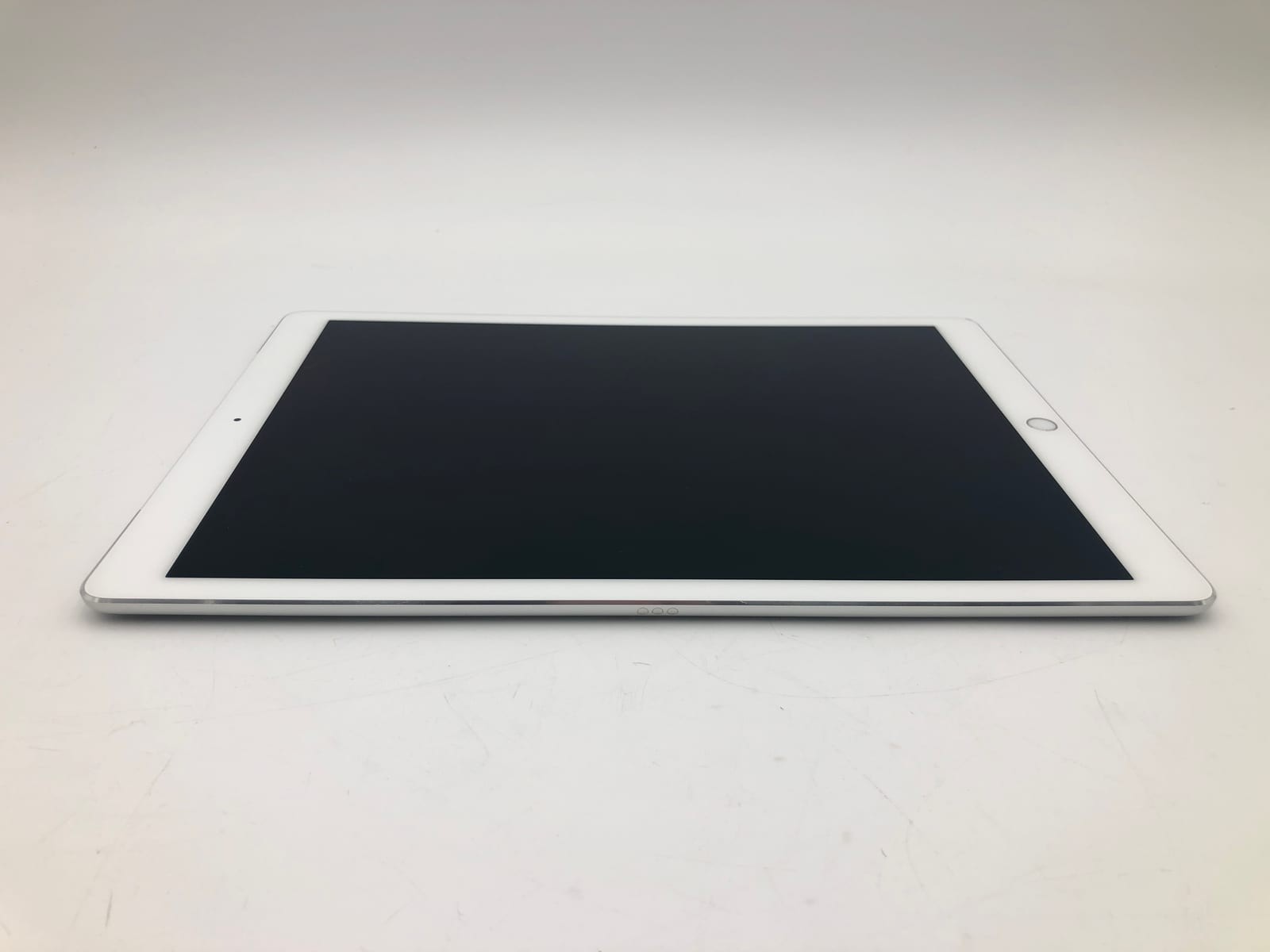 Apple iPad Pro 12.9 inch (1st Gen) 256GB Silver Unlocked ML3W2LL/A iOS Smartph 2 5 Apple iPad Pro 12.9 inch (1st Gen) 256GB Silver Unlocked ML3W2LL/A iOS Smartph 2