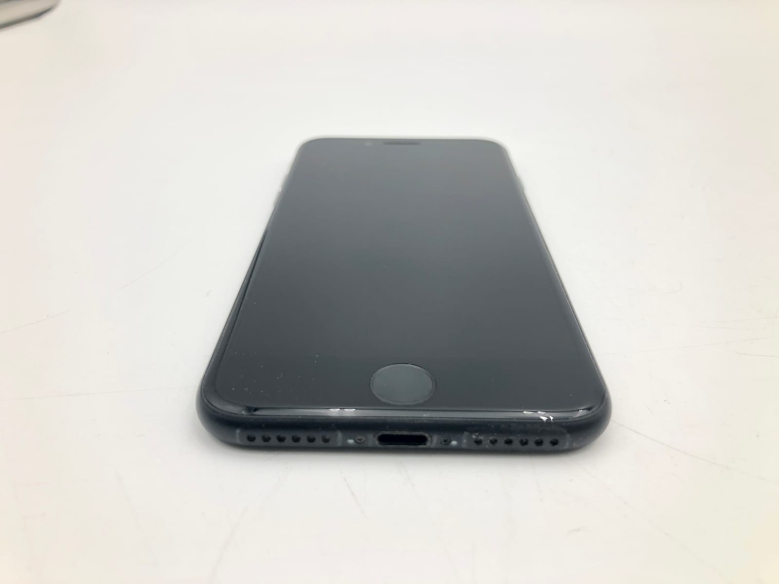 Apple iPhone 7 32GB Black Unlocked MN8G2LL/A iOS Smartphone Tested 89% Battery 3 Apple iPhone 7 32GB Black Unlocked MN8G2LL/A iOS Smartphone Tested 89% Battery