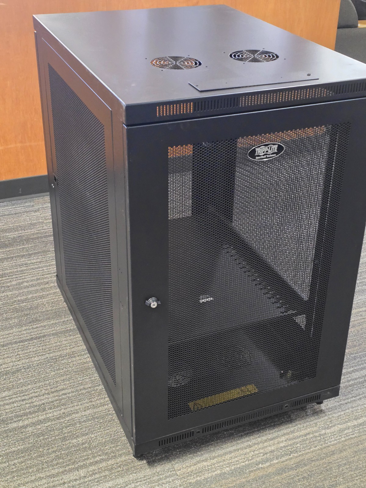 Tripp Lite series SmartRack 18U UPS-Depth Wall-Mount Half-Height Rack Enclosure 1 Tripp Lite series SmartRack 18U UPS-Depth Wall-Mount Half-Height Rack Enclosure