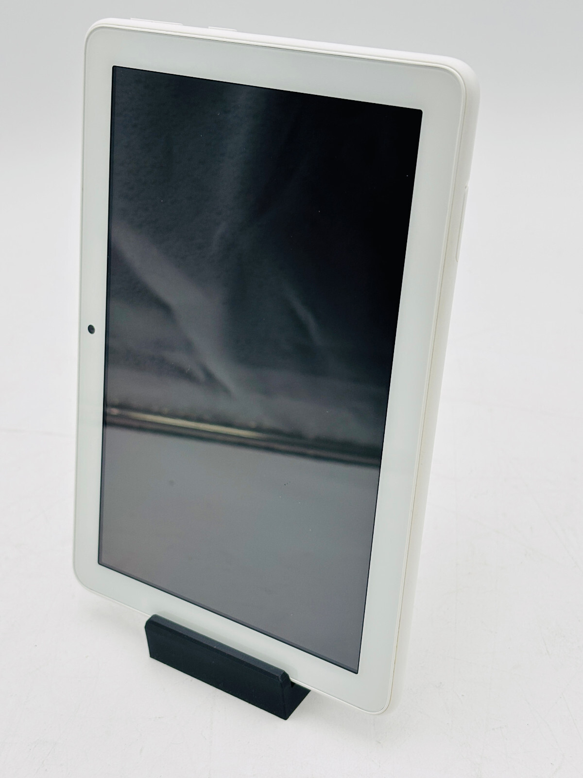 Amazon Fire HD 8 (10th Generation) 32GB, Wi-Fi - White 5 Amazon Fire HD 8 (10th Generation) 32GB, Wi-Fi - White