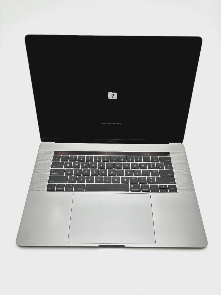 image of MacBook Pro 15 2016 i7 6820HQ27GHz 16GB 512GB SSD No macOS AMD Radeon Pro 455 375773760325