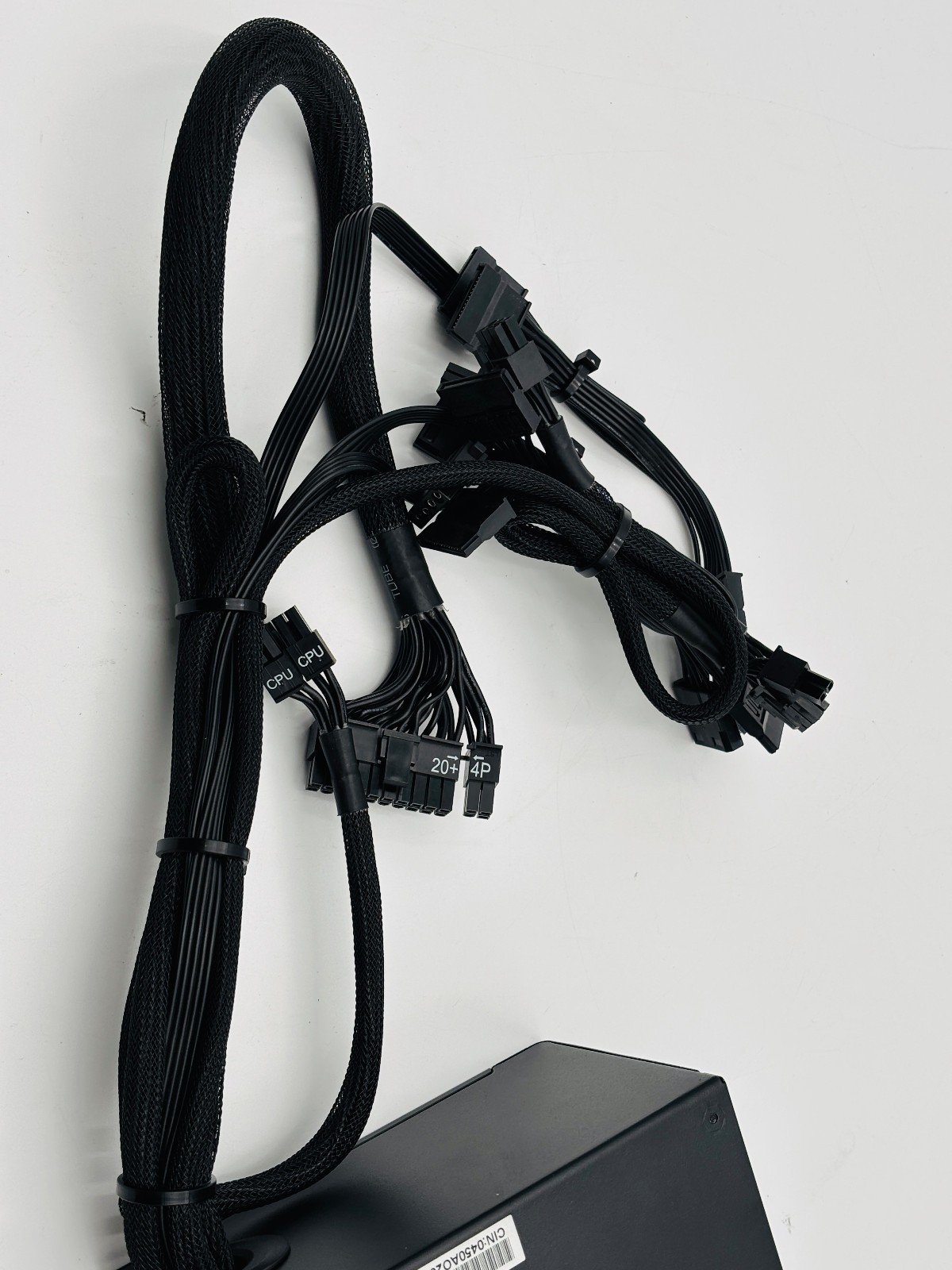 EVGA 450 BR 80 PLUS Black 450W ATX Power Supply 4 EVGA 450 BR 80 PLUS Black 450W ATX Power Supply