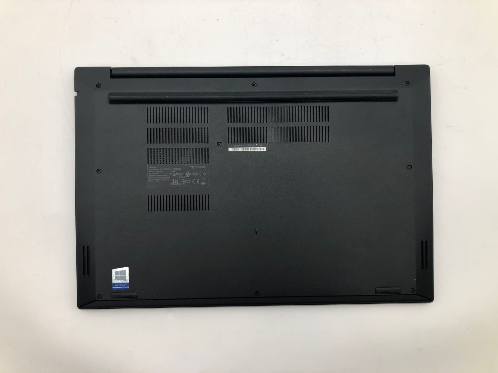 Lenovo | ThinkPad E590 | i7-8565U | 16GB | 512GB NVMe | Win 11 Pro | 85% Battery 7 Lenovo | ThinkPad E590 | i7-8565U | 16GB | 512GB NVMe | Win 11 Pro | 85% Battery
