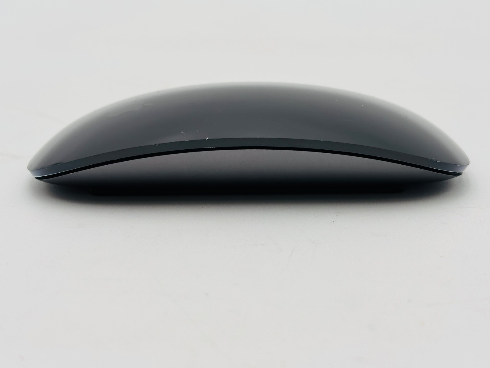 Apple Magic Mouse 2 A1657 - Rechargable - Space Gray 6 Apple Magic Mouse 2 A1657 - Rechargable - Space Gray