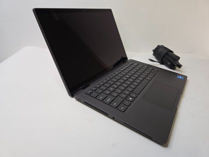 image of Dell Latitude 7420 240GHz i5 1135G7 8GB RAM 256GB NVMe SSD 14 1920x1080 Win 11 375393663845 3