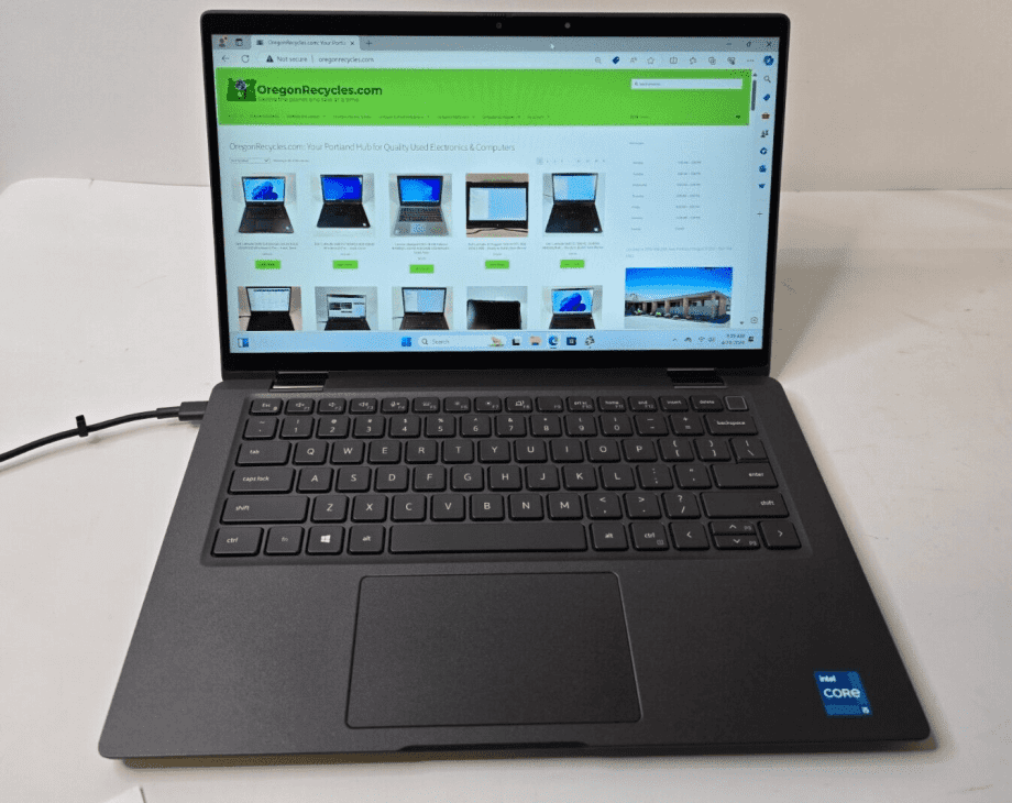image of Dell Latitude 7420 240GHz i5 1135G7 8GB RAM 256GB NVMe SSD 14 1920x1080 Win 11 375393663845
