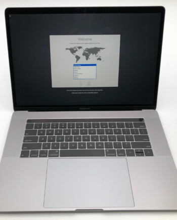 Apple MacBook Pro 15" (2019) i9-9880H 32GB RAM 1TB SSD macOS Catalina A1990