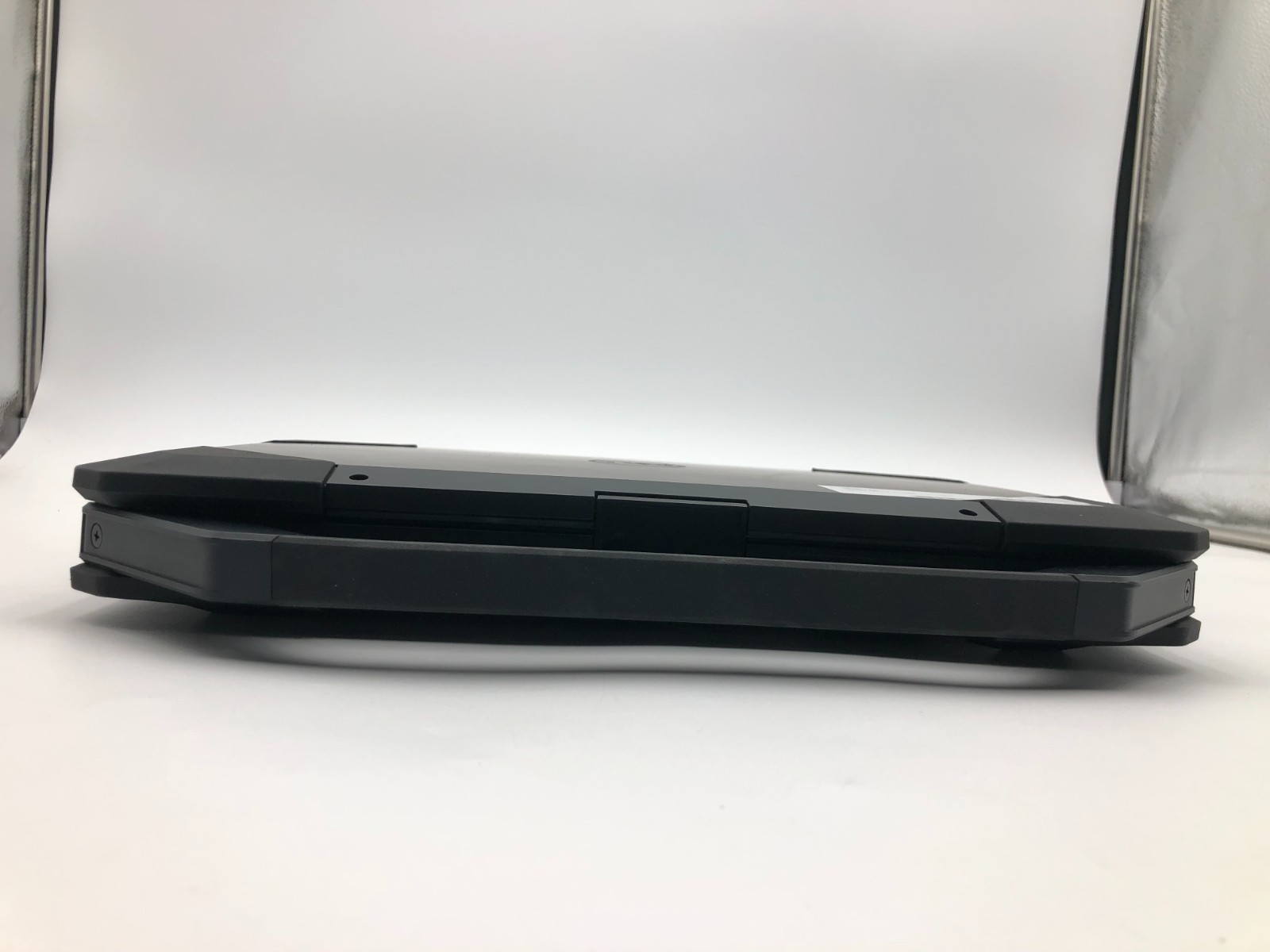 Dell Latitude 5414 i5-6300U 8GB Rugged Laptop 14" HD No SSD No OS No Battery 4 Dell Latitude 5414 i5-6300U 8GB Rugged Laptop 14" HD No SSD No OS No Battery