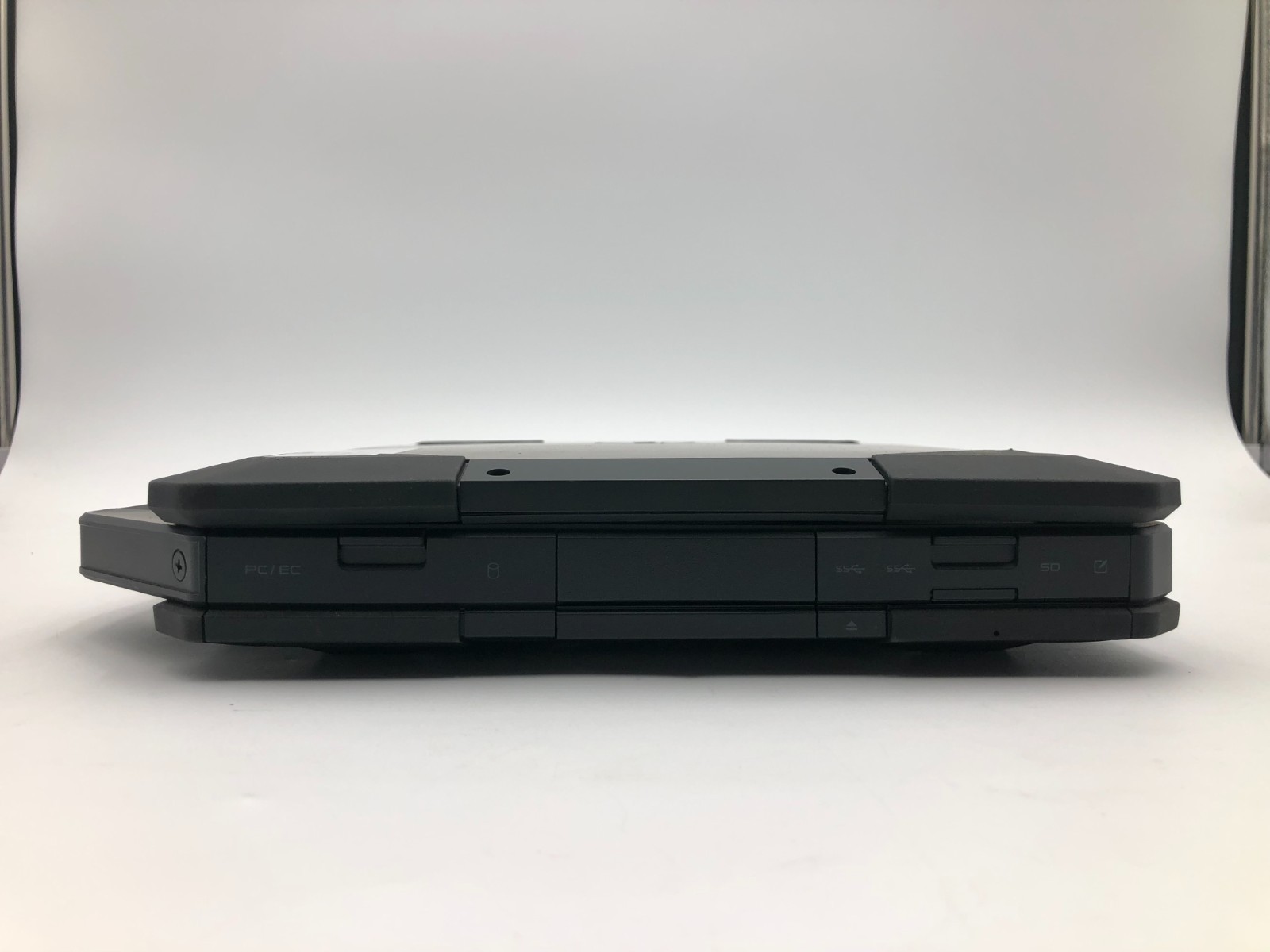 Dell Latitude 5414 i5-6300U 8GB Rugged Laptop 14" HD No SSD No OS No Battery 5 Dell Latitude 5414 i5-6300U 8GB Rugged Laptop 14" HD No SSD No OS No Battery