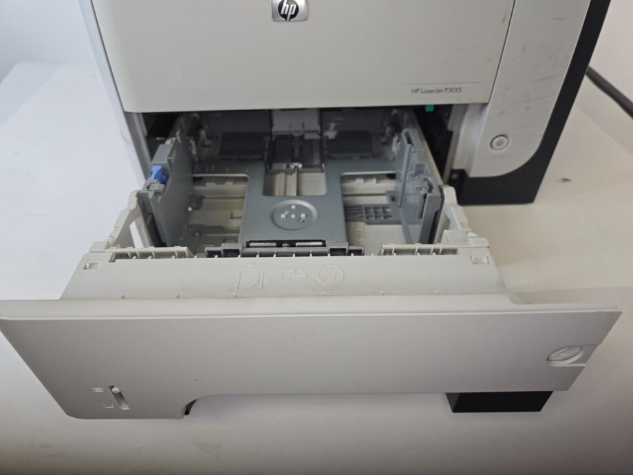 HP LaserJet P3015 Monochrome Printer with TONER and 43K Pgs TESTED and RESET