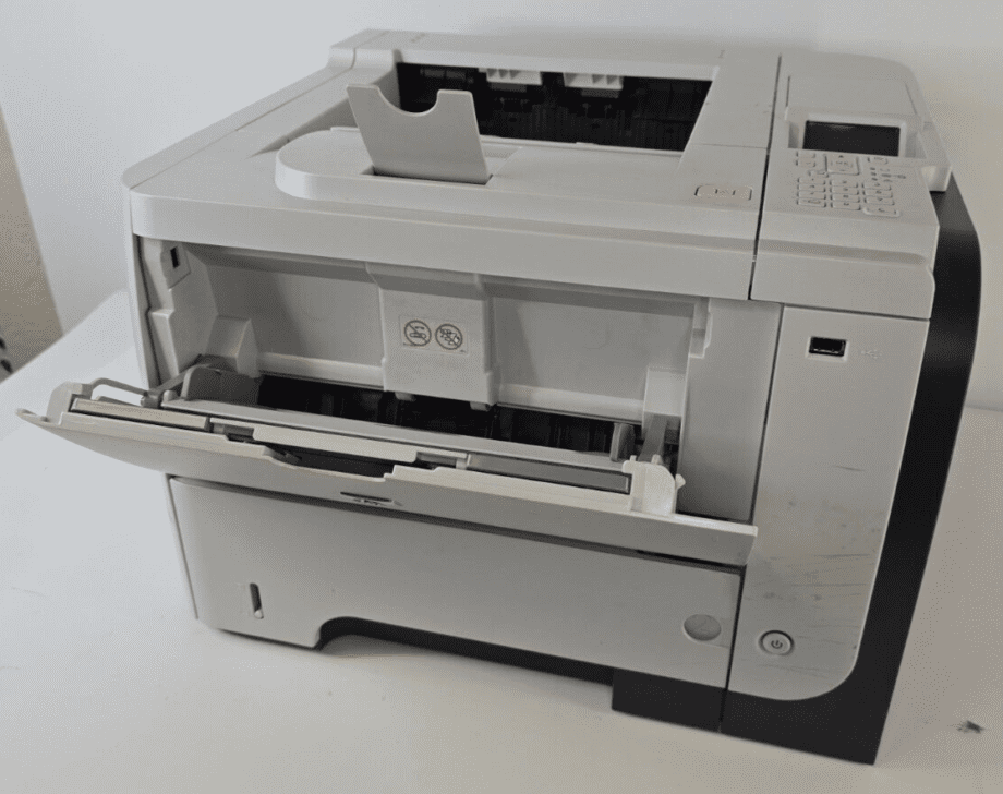 HP LaserJet P3015 Monochrome Printer with TONER and 43K Pgs TESTED and RESET