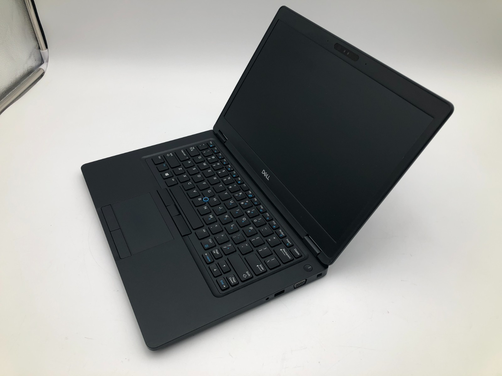 Dell Latitude 5495 Ryzen 5 PRO 2500U 16GB 250GB SSD 14" FHD Win 11 Pro 4 Dell Latitude 5495 Ryzen 5 PRO 2500U 16GB 250GB SSD 14" FHD Win 11 Pro